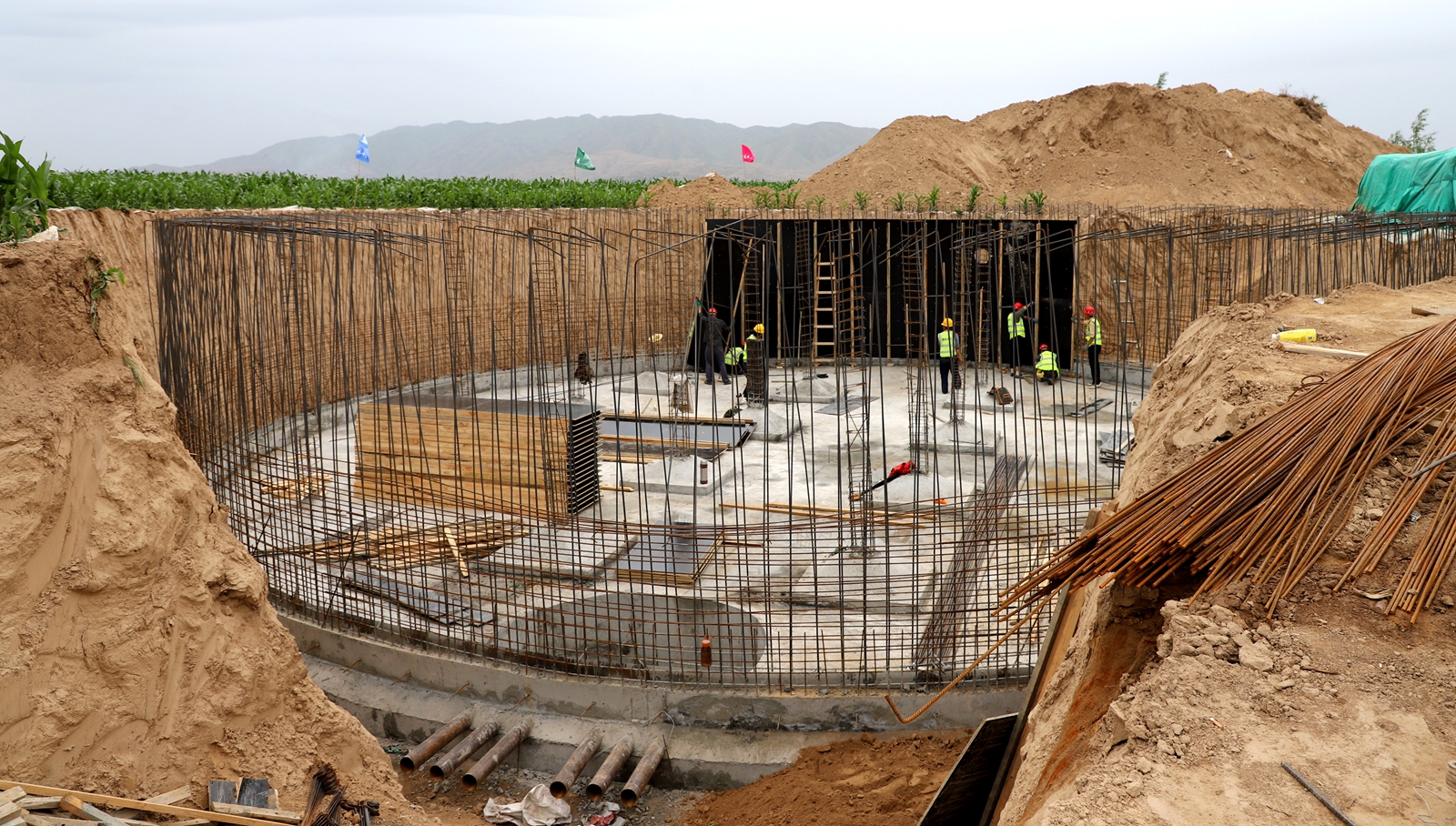 高楼镇燕儿屲提灌建设工程基地 (1)_副本