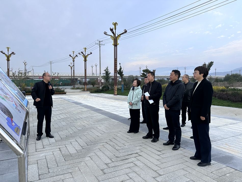 省人大常委会调研武山县人大工作