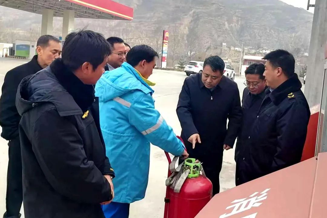 王想成,王根红深入基层督导检查安全生产和社会治安治理工作-武山县