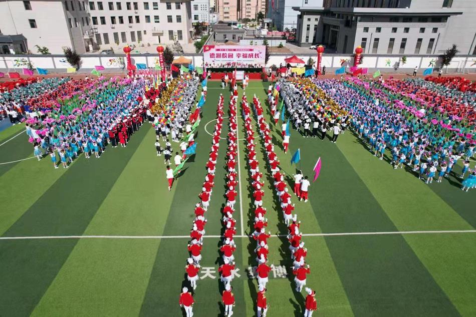 52b5aef595a0401f9ebf8f3546129a6d.jpg undefined