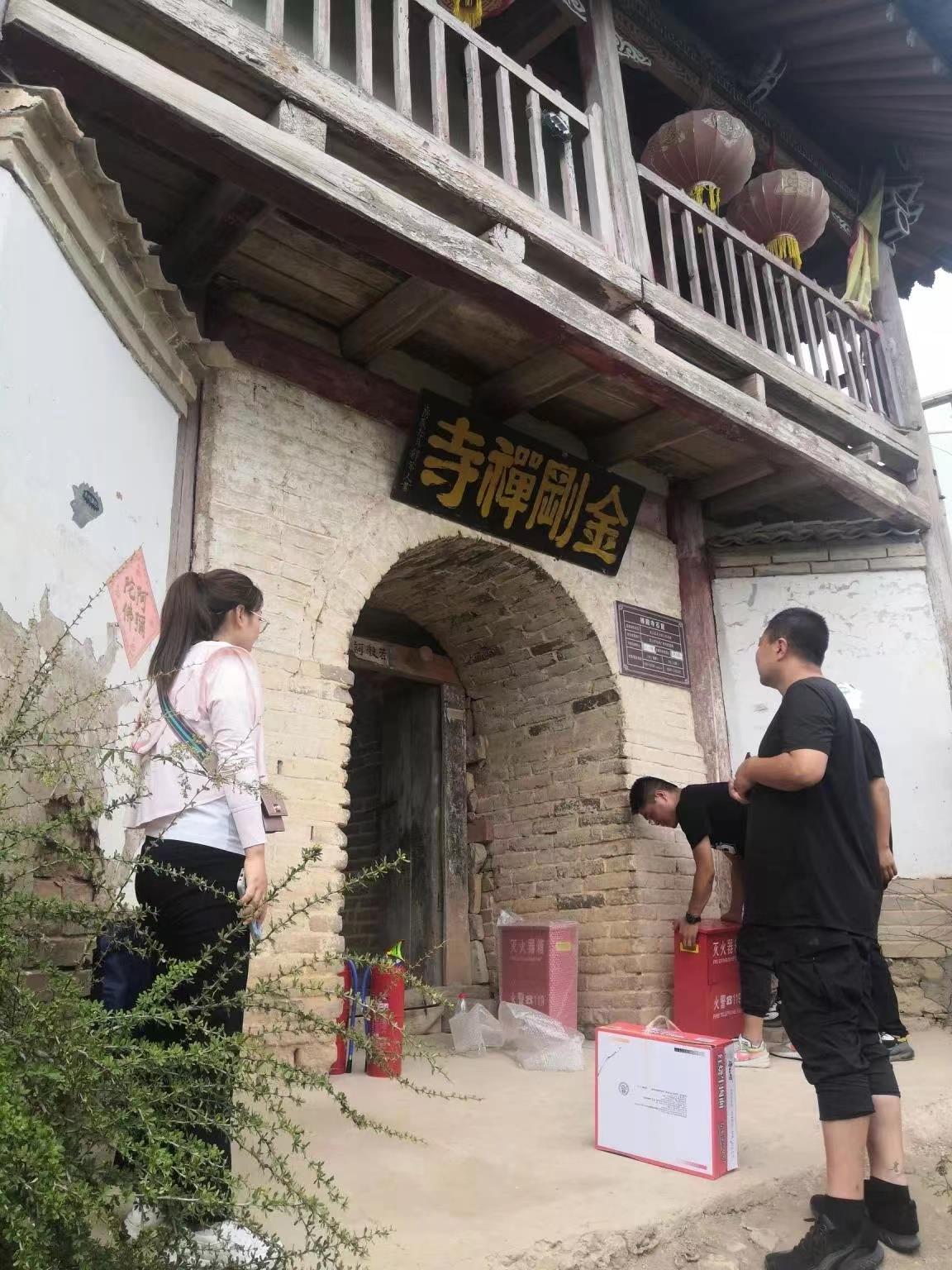 17f01ffb53ba4925b1ca438be7b8c3ca.jpg undefined