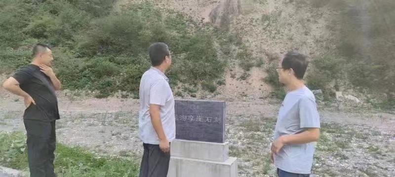 53b3cf71559244bf8d53008a1d60bce9.jpg undefined